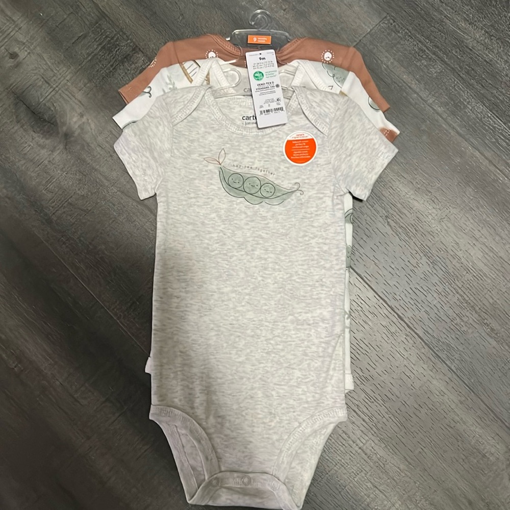 NWT 3 pack onesie